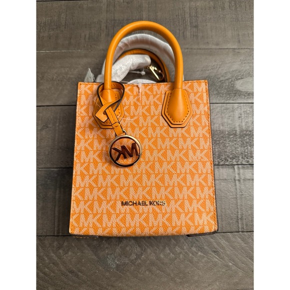 Michael Kors Handbags - NWT Michael Kors Mercer XS Honeycomb Gold Signature PVC Shopper XBody